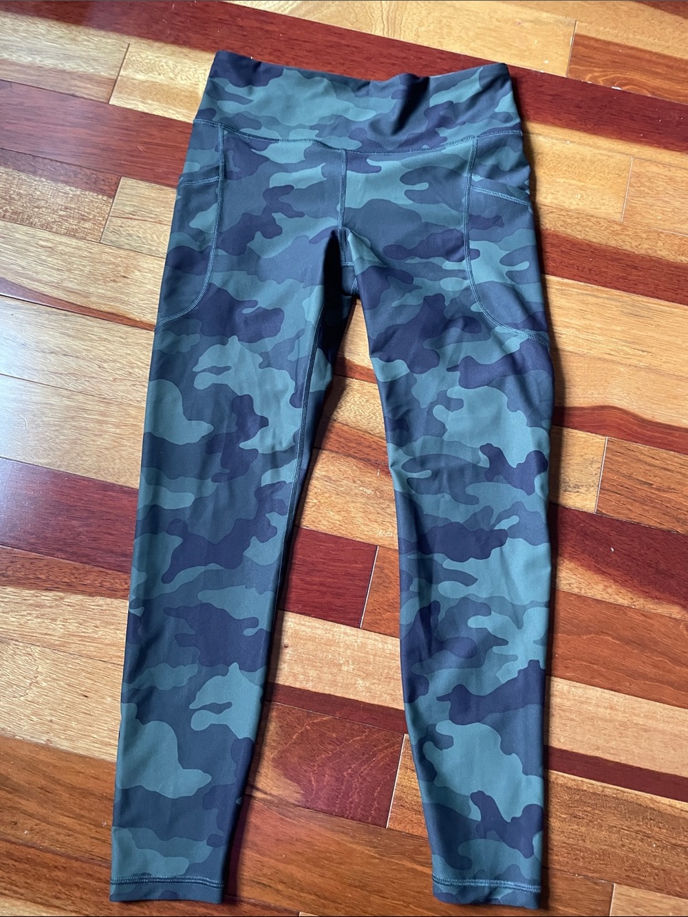 Old Navy Camo Leggings - Olive and Dark Green